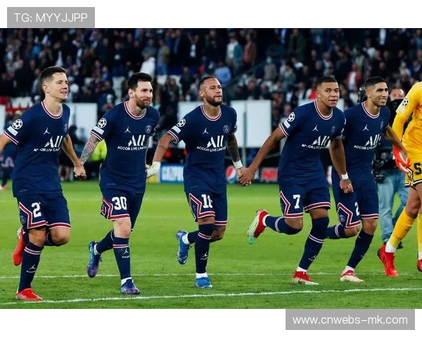 升班马生存报告：巴黎FC与洛里昂保级之路